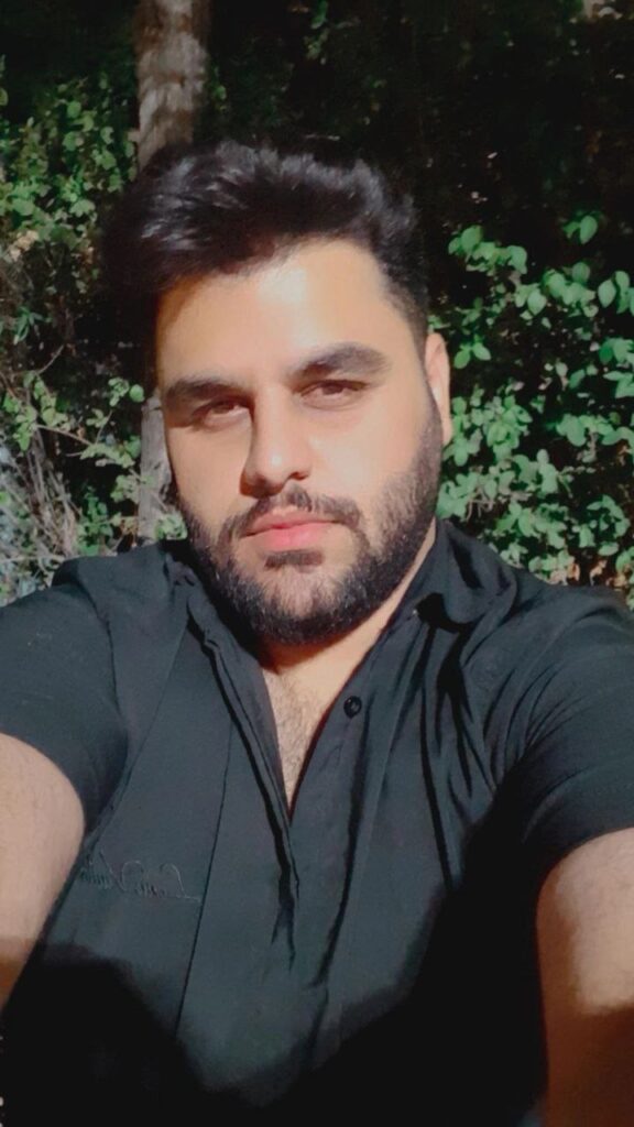 photo 2024 07 16 21 16 19 576x1024 1 | فایلی مارکت